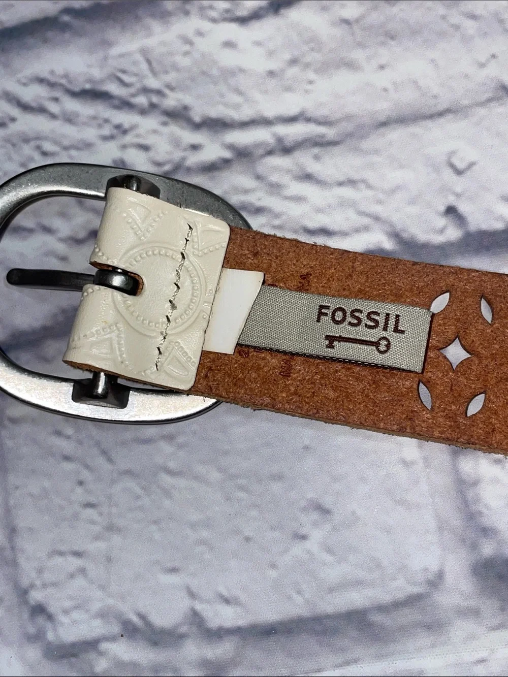 Fossil Cutout Leather Belt Size Medium Cream Colored Boho Western